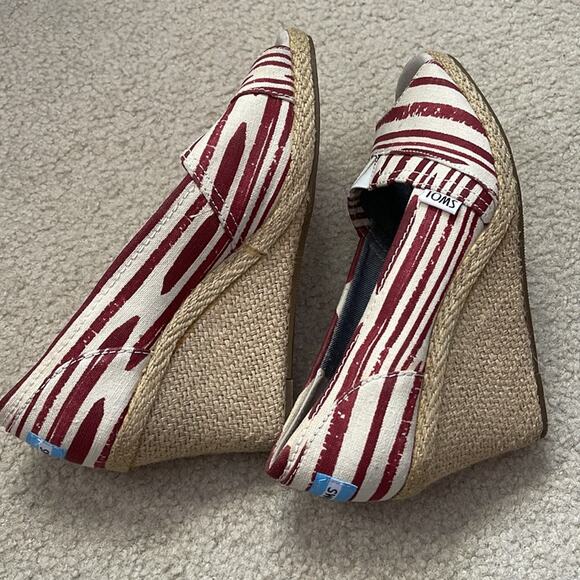 Toms adorable striped wedge peep toe - Picture 5 of 6